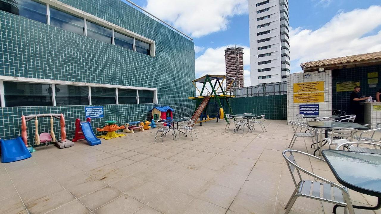 Apartamento Apê No Universitário - Ed. Roterdam, 1404 *