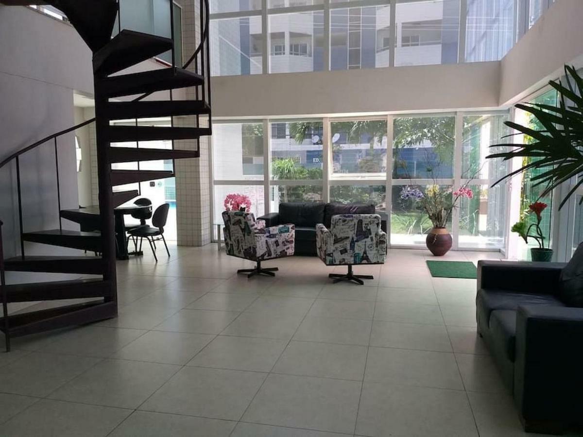 Apê No Universitário - Ed. Roterdam, 1404 Apartamento
